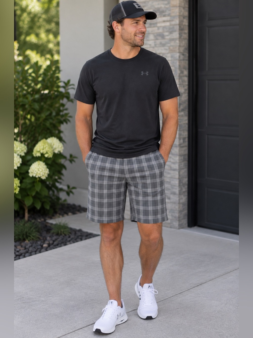 Under Armour Men's Gray Plaid Flat-Front Shorts